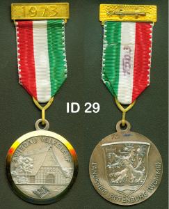  Klick zum Dokument 